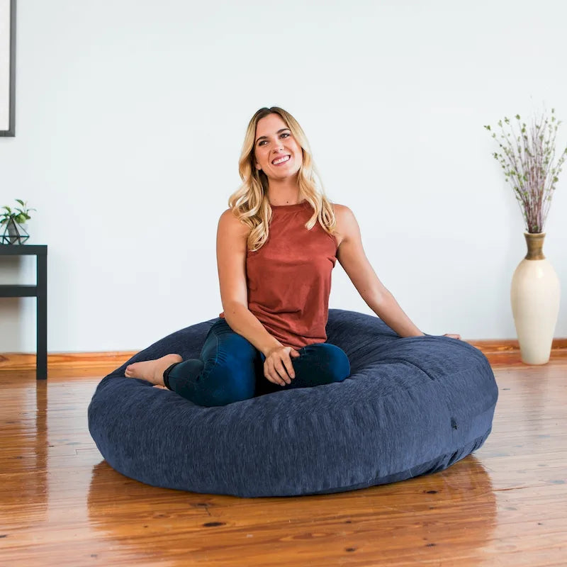 Pouf lounge Cocoon con rivestimento in ciniglia
